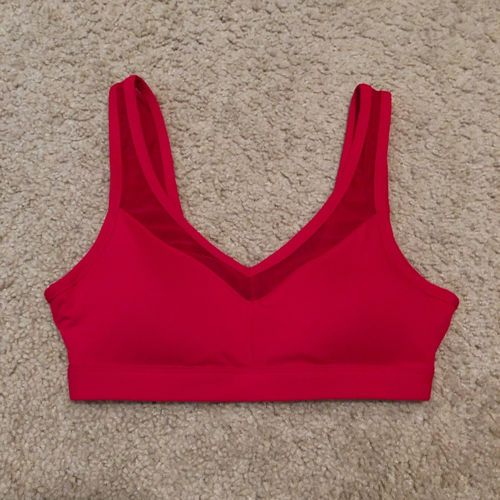NWOT Fabletics Sports Bra